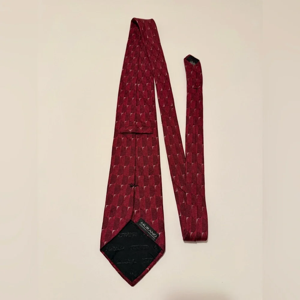 Murano Red Geometric Pattern Necktie